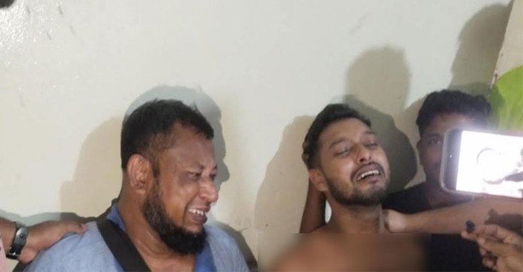 বগুড়ায় ঘরে ঢুকে দুই নারীকে ছুরি মেরে হত্যা